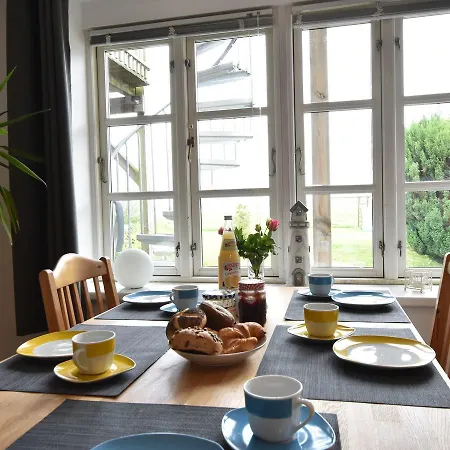 Modern In With Garden * Insel Poel